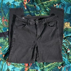 American Eagle Black Hi Rise Jegging Jeans size 14 regular